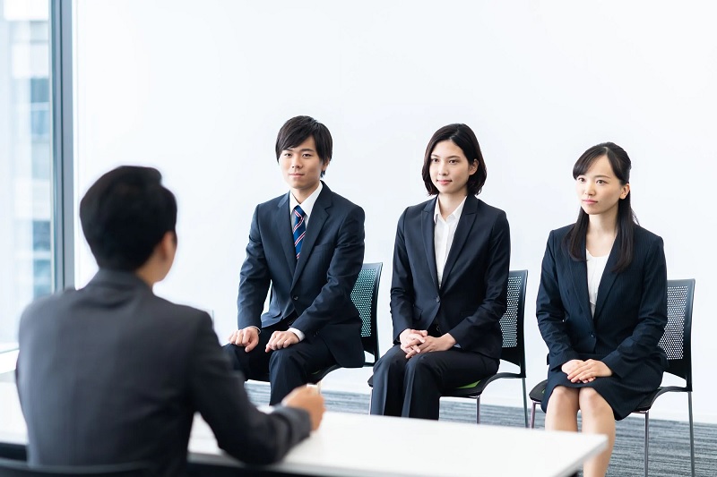 Đi phỏng vấn nên mặc gì